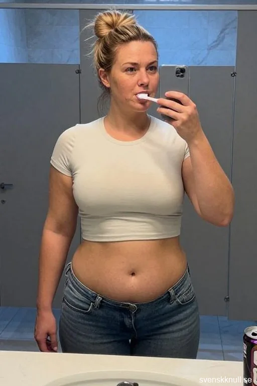 Linn33, 30 ans à Bålsta