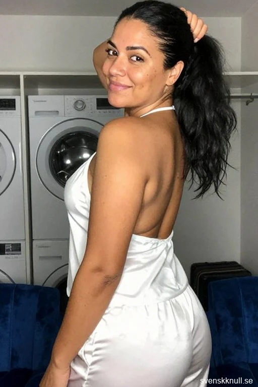 Sofia83, 43 ans à Nynäshamn